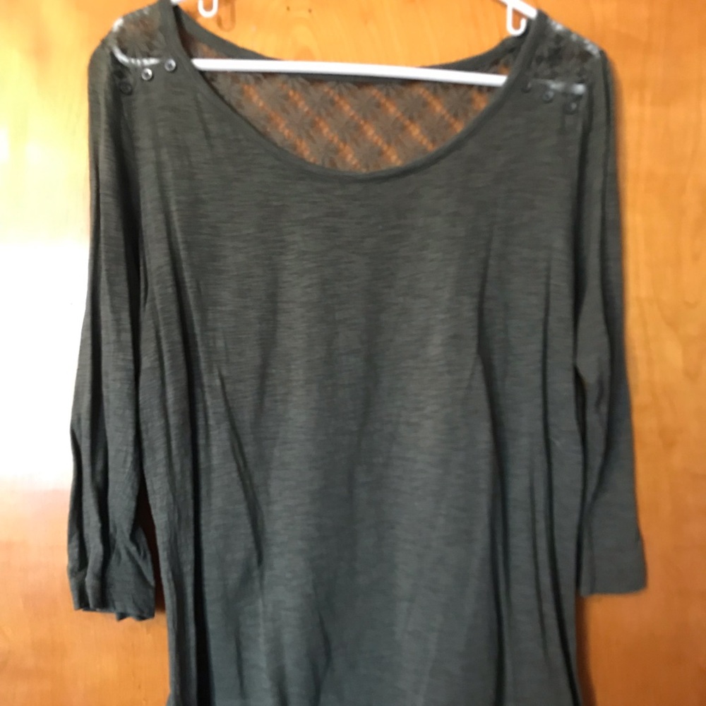 3/4 length sleeve t shirt